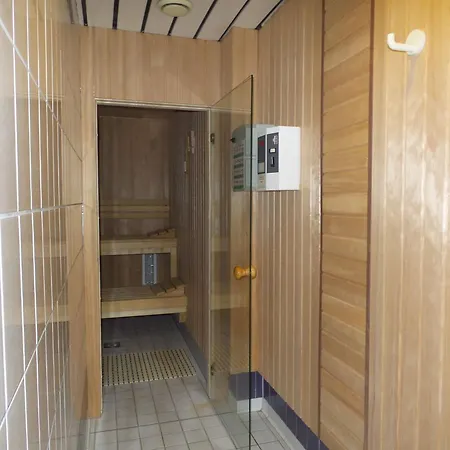 Strandnahe Mit Schwimmbad Im Haus, A Cappella 05,