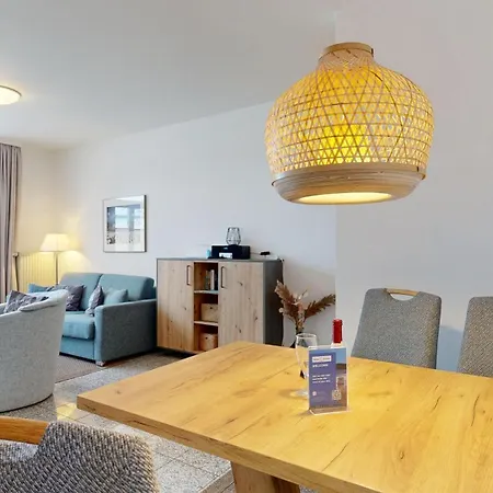 Apartment Strandnahe Mit Schwimmbad Im Haus, A Cappella 05, *